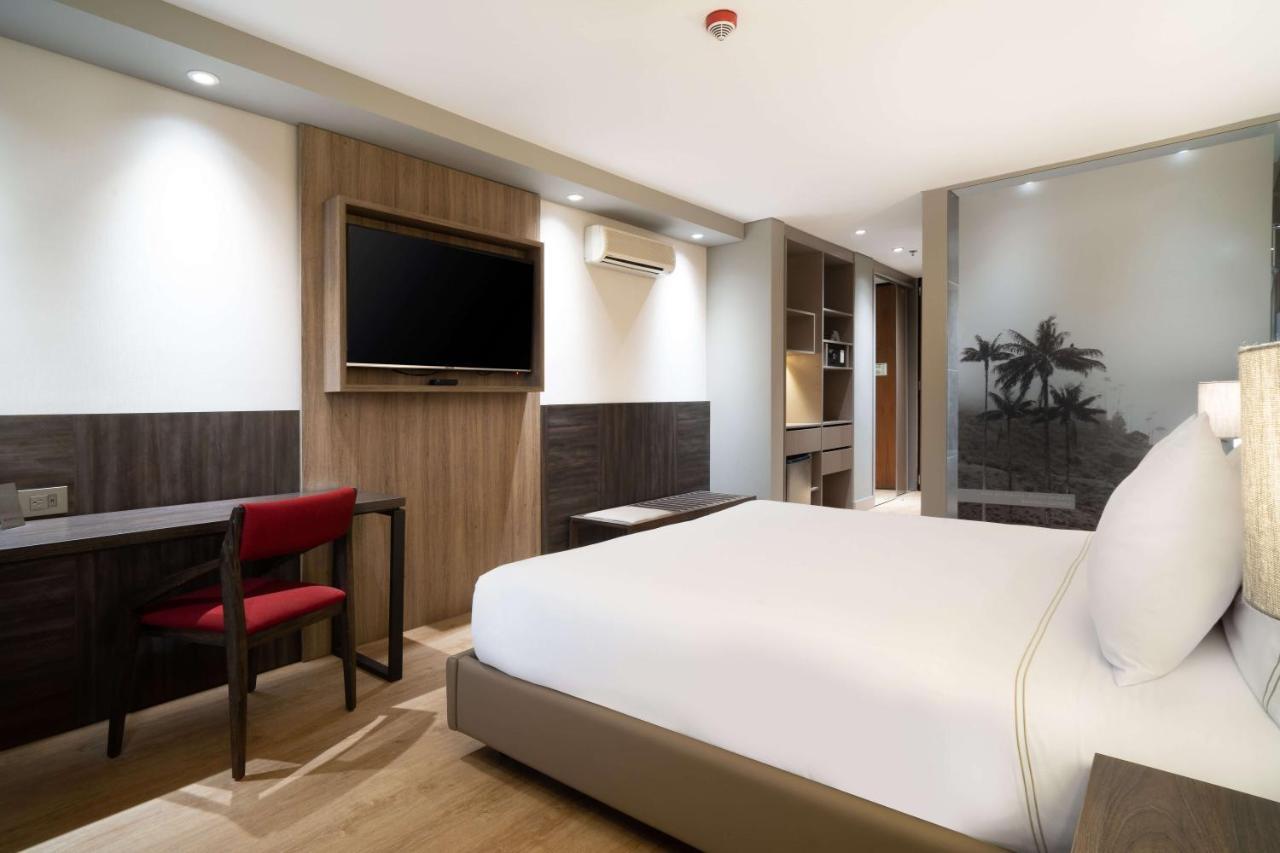 Hotel Habitel Prime Bogota Bagian luar foto