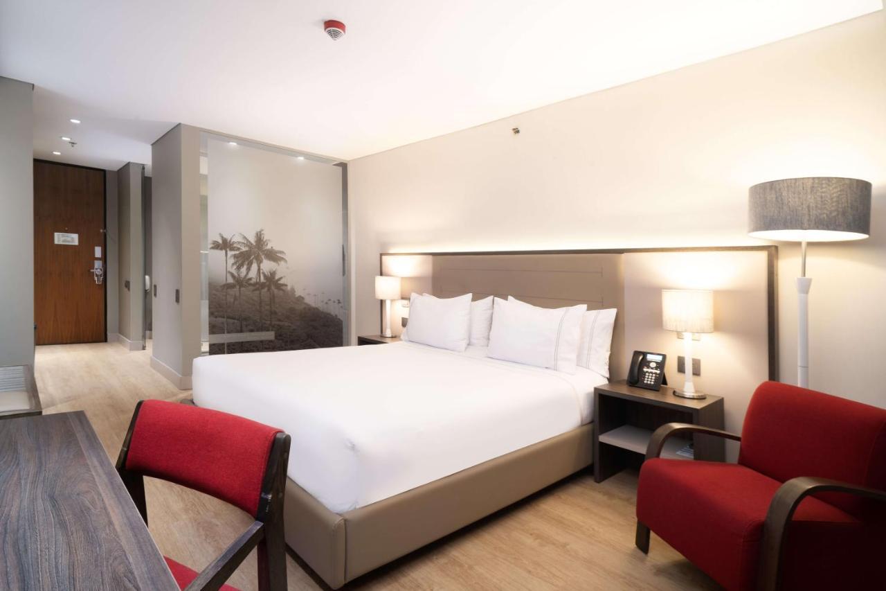 Hotel Habitel Prime Bogota Bagian luar foto