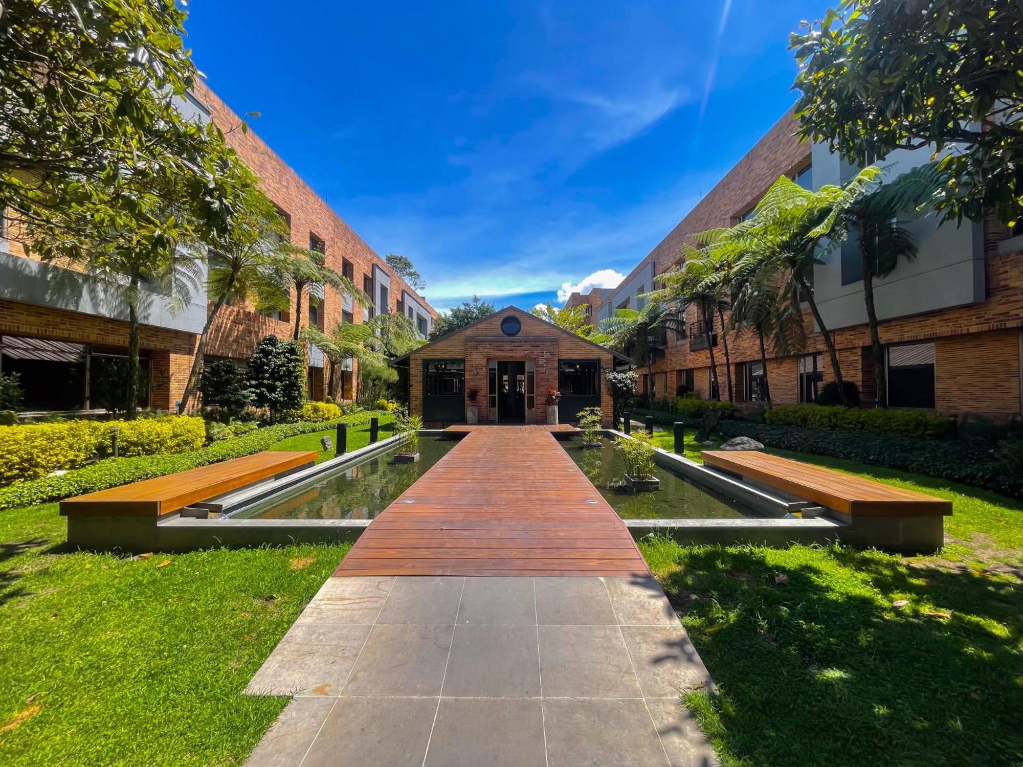 Hotel Habitel Prime Bogota Bagian luar foto