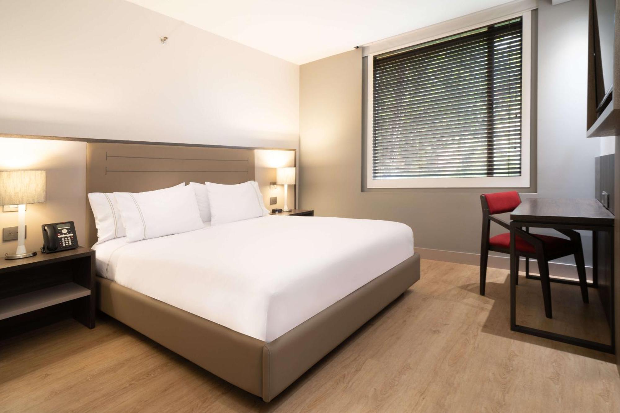 Hotel Habitel Prime Bogota Bagian luar foto