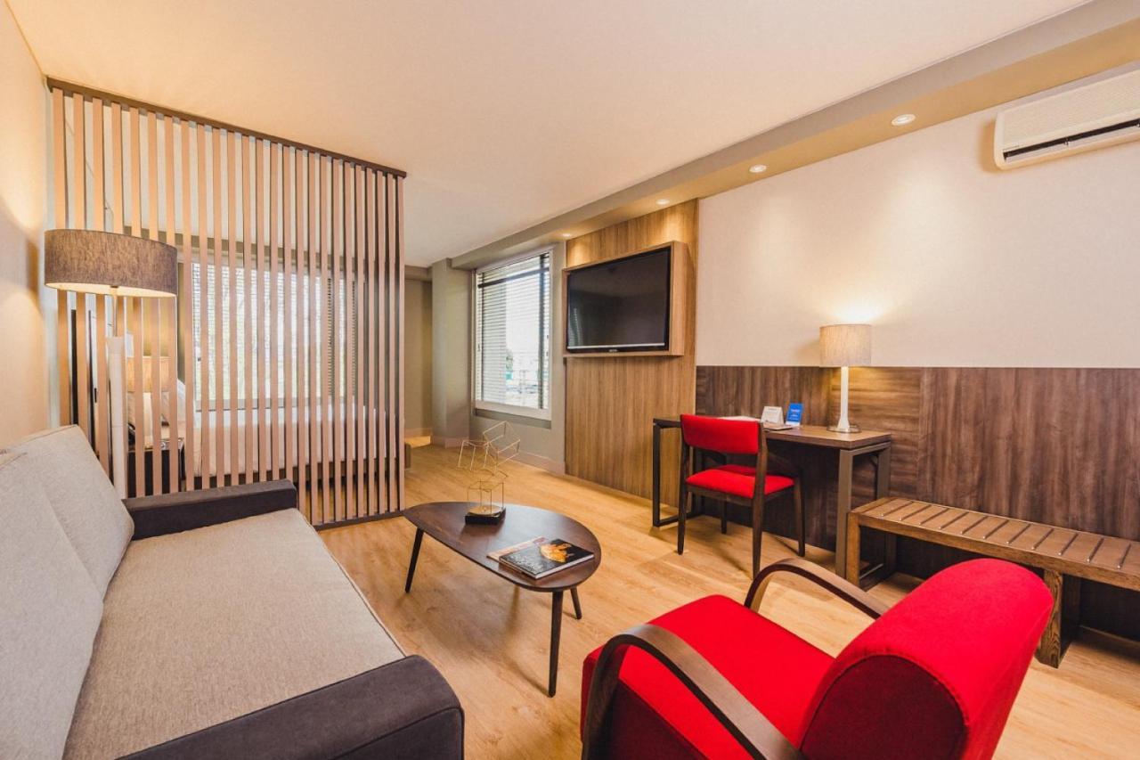 Hotel Habitel Prime Bogota Bagian luar foto