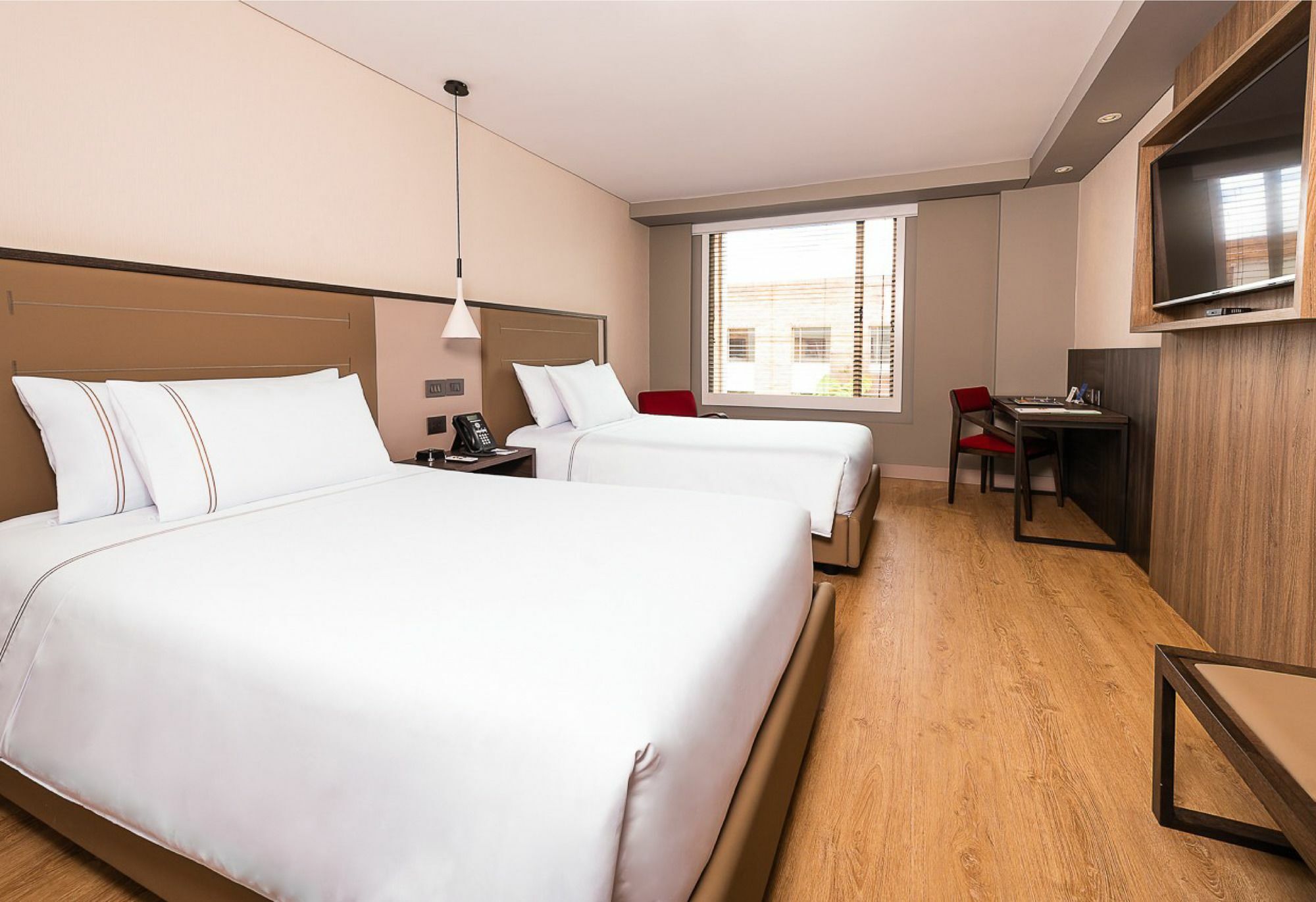Hotel Habitel Prime Bogota Bagian luar foto